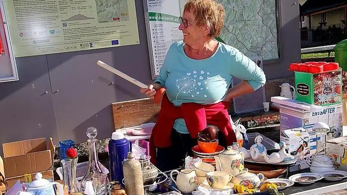 Diesmal, und zwar am Sonntag, wurde der traditionelle Flohmarkt am Dorfplatz von Kainach mit einem Prachtwetter belohnt.