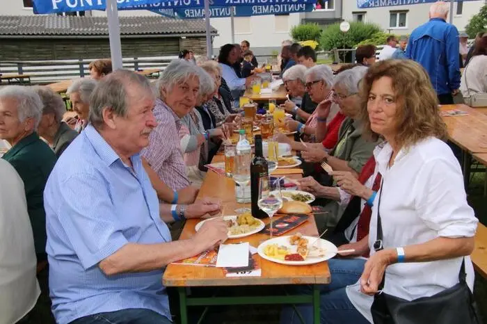 Für Speis und Trank wurde gesorgt.
