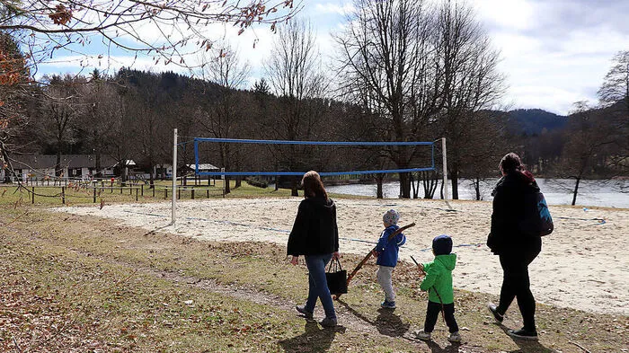 In der Nähe des Beachvolleyball-Platzes am See soll der „Fitness- und Motorikpark“ entstehen