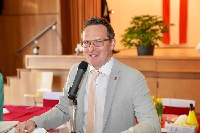 Bürgermeister Michael Maier bei der Sprechprobe