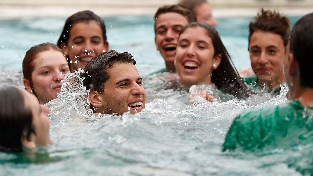 Dominic Thiem ging mit den Ballkindern baden