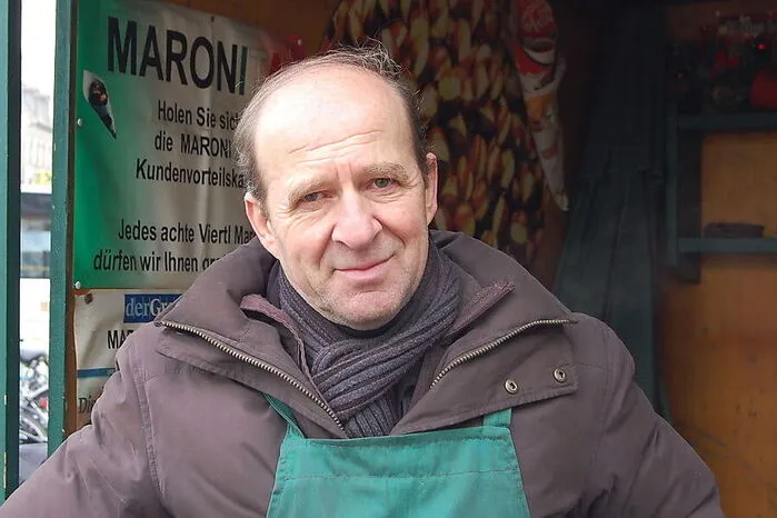 Pasko Gjergji: "Ich bin seit vielen Jahren hier in Graz und fühle mich sehr wohl. In Jakomini ist das Thema Sicherheit wichtig, da müsste auch mehr Polizei unterwegs sein. Vor allem auf Kinder und Jugendliche muss man Acht geben – die muss man auch beschützen."
