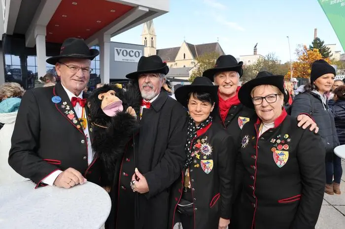 Anna Mitteregger und Hannes Pernstich sind Prinzessin und Prinz des 69. Villacher Faschings 2024 - im Kinderfasching regieren Marie Schwab und Laurenz-Frederik Zavodnik