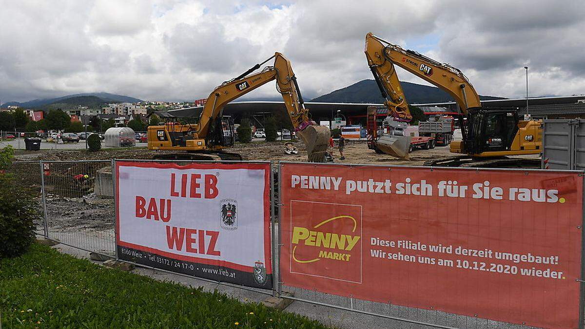 Der bisherige Penny-Markt wurde abgerissen - an gleicher Stelle entsteht ein neuer