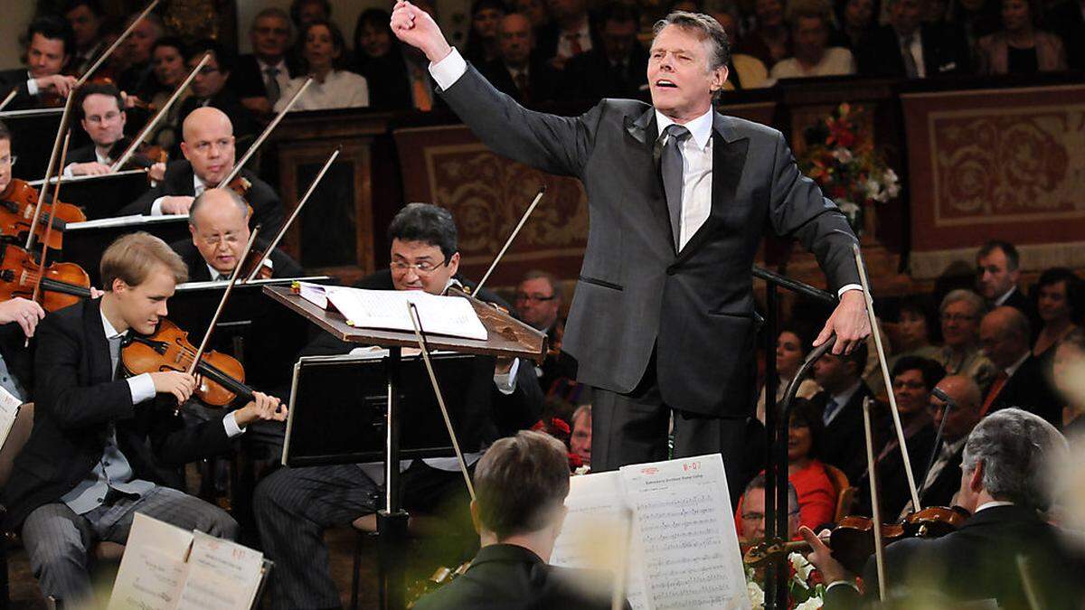 Mariss Jansons, hier beim Neujahrskonzert 2012, dirigiert die Wiener Philharmoniker am Österreich-Tag der Expo