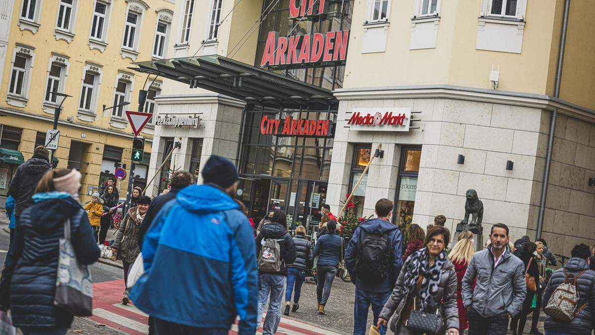 Den Samstag nützten viele zum Einkaufen. &quot;Das City-Center war zu keinem Zeitpunkt komplett ausgelastet, trotzdem aber immer gut besucht“