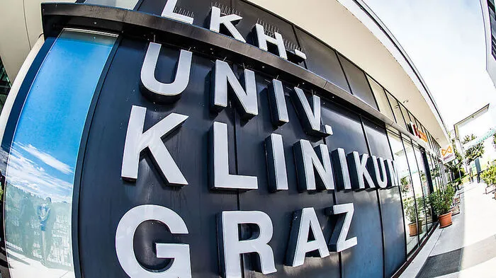 Das LKH-Uniklinikum muss sich mit neuer Anzeige beschäftigen