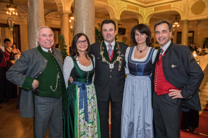 Kohlroser mit Siegfried und Andrea Nagl und Gästen