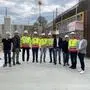 Funktionäre von Rotem Kreuz und Brucker Wohnbau sowie die Architektin waren zu Besuch auf der Baustelle in Kapfenberg
