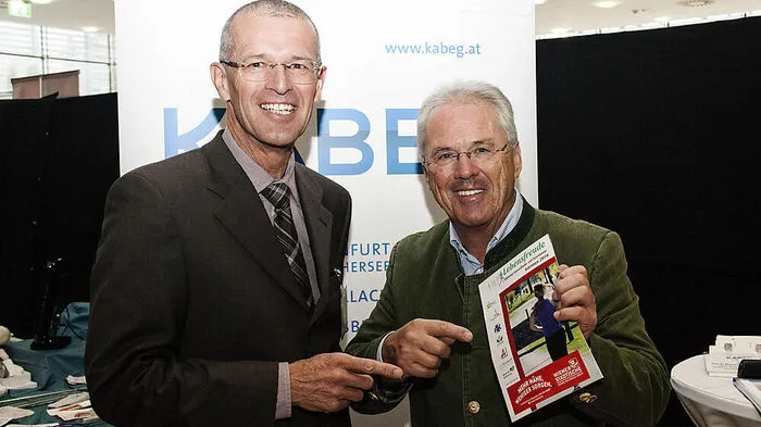 Abteilungsvorstand der Unfallchirugie Ernst Müller und Organisator Karl-Heinz Scheriau