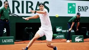 Alexander Zverev ist weiter
