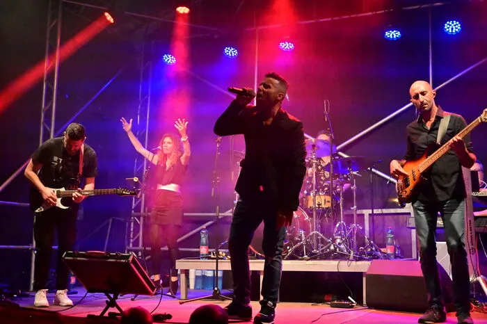 Am späteren Abend folgte dann der Auftritt der Eros Ramazzotti Cover-Band „Dove cè Musica“.