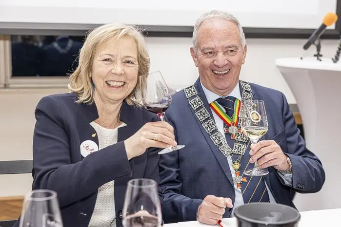 Klicken Sie sich durch die Fotos!