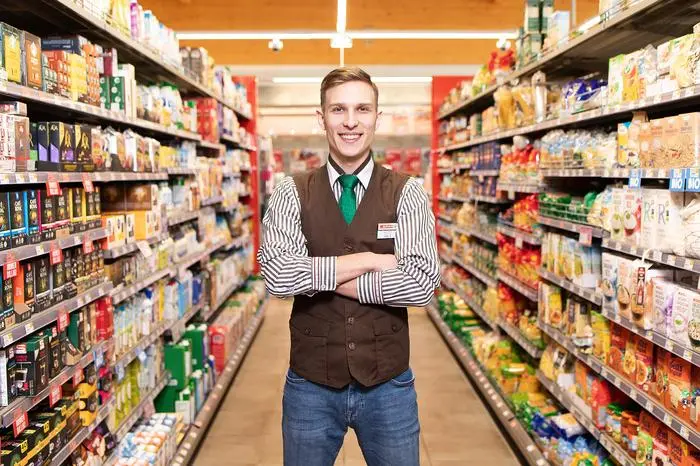 Marc Ofner leitet den SPAR-Markt in Kraig