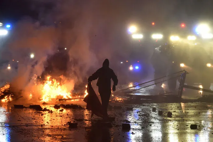 Hamburg hat eine große linksextreme Szene, viele Demonstranten sind aus ganz Europa angereist.