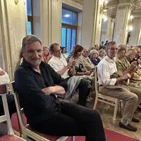 Schauspieler Stefan Jürgens, einst Soko-Donau-Star, in den Zuschauerreihen