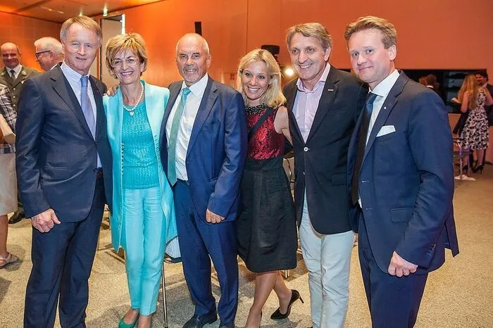 Jochen Pildner-Steinburg, Angelika und Otto Kresch, Valentina und Josef Herk sowie georg Knill.