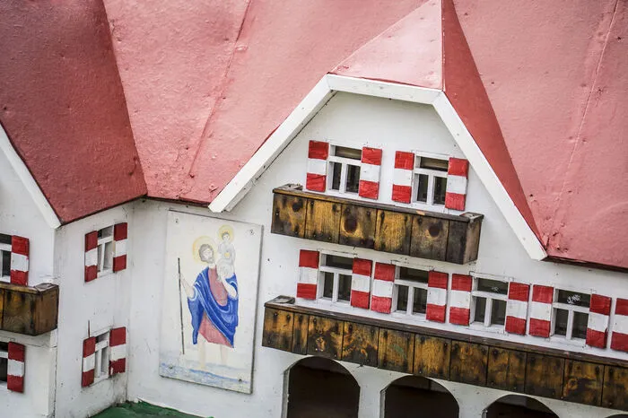 . . . Schmiedmaier hat beim Nachbauen an jedes Detail gedacht.