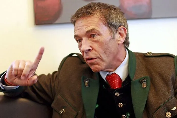 Am 11. Oktober 2008 kam der Kärntner Landeshauptmann Jörg Haider (BZÖ) bei einem Autounfall ums Leben. Haider war bei seinem Unfall alkoholisiert und mit zu hoher Geschwindigkeit unterwegs.