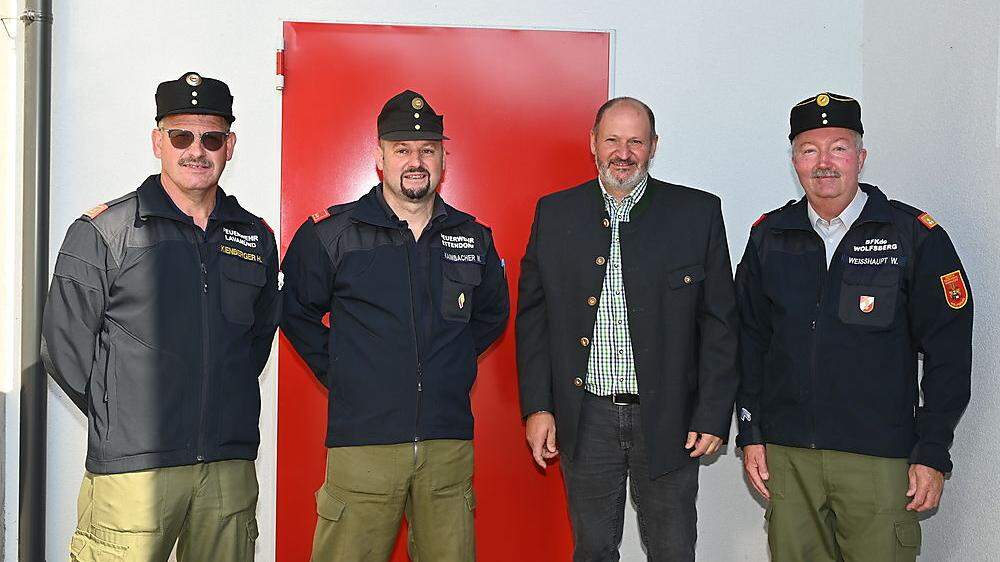 GFK Hannes Kienberger, Kommandant Martin Kaimbacher, GR Erich Pachler, BFK Wolfgang Weißhaupt (von links)