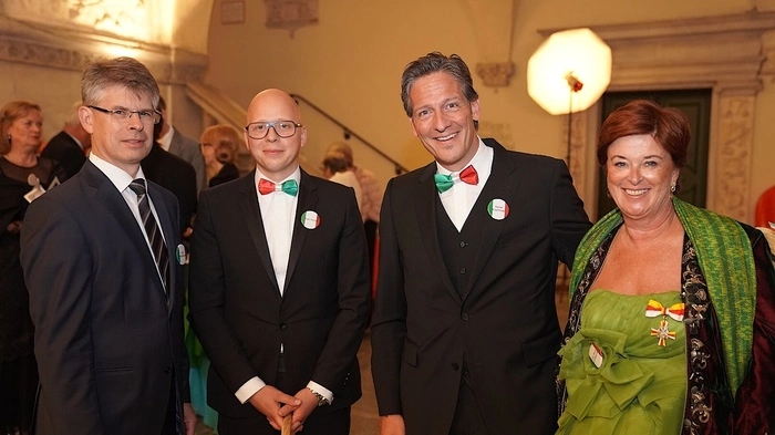 Ralf Molzbichler, Ingo Herzig, Daniel Kuschinsky, Ina Maria Lerchbaumer vom Komitee begrüßten die Gäste.
