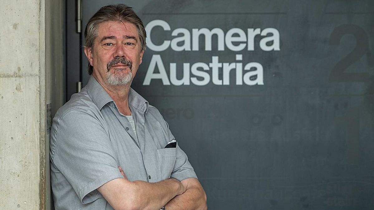 Reinhard Braun ist der Leiter der  Camera Austria. Zeitschrift, Verein, Galerie und Forschungsort für die Fotokunst in Graz.