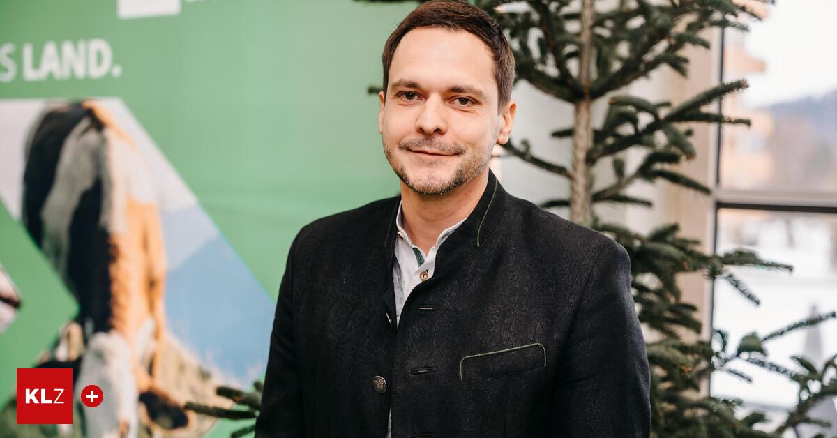 Bauernbundball-B-hnenumbau-f-r-Melissa-Naschenweng-kurz-vor-Einlass