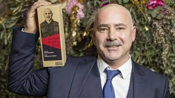 Arthur Primus (mit einer Auszeichnung für Unternehmergeist, 2023)