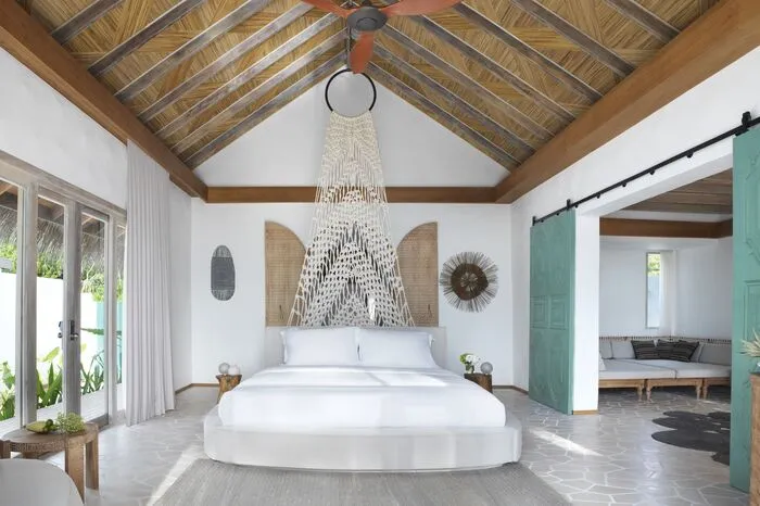 Eines der großzügigen Schlafzimmer.
