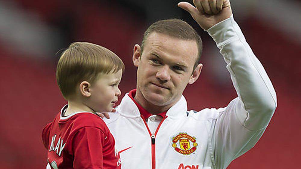 Rooney mit seinem nun zweitjüngsten Sohn Klay (2)