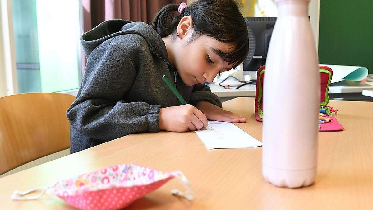 Volksschüler brauchen ab 14. Februar keine Masken mehr im Unterricht