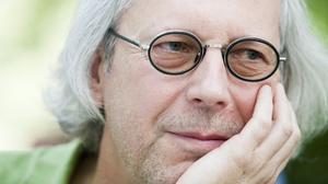 Gerhard Melzer präsentiert am 15. November sein neues Buch „Auf nach Graz. Zu Fuß durch 1170 Kilometer Stadt“