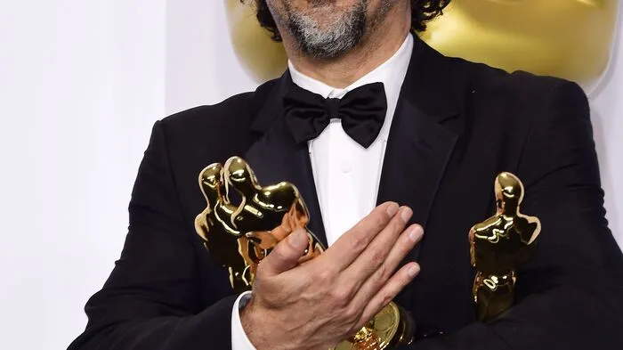 Birdman war der große Sieger bei den diesjährigen Oscars. Der Mexikaner Alejandro Gonzalez Inarritu nahm die begehrten Statuen für den besten Film, die beste Regie und das beste Originaldrehbuch entgegen. Obendrauf gab's noch den Oscar für die beste Kamera. (UCI Annenhof, Schubert Kino, Geidorf Kunstkino, KIZ Royalkino)
