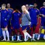 WOLFSBURG - Matthijs de Ligt, Jerdy Schouten, Ian Maatsen, national coach Ronald Koeman, Ryan Gravenberch and Stefan de Vrij during a training session of the Dutch national team, Nationalteam at the AOK Stadium on July 9, 2024 in Wolfsburg, Germany. The Dutch national team is preparing for the semi-finals of the European Football Championship in Germany against England. ANP KOEN VAN WEEL UEFA EURO, EM, Europameisterschaft,Fussball 2024 2024 xVIxANPxSportx/xxANPxIVx 503107649 originalFilename: 503107649.jpg