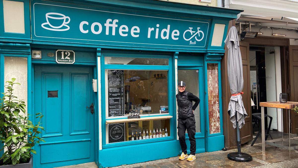 Eva Berghofer hat ihr &quot;coffee ride&quot; am Donnerstag am Franziskanerplatz eröffnet