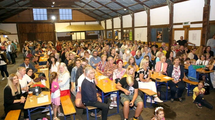 Wenn das Modern-Music-College (MMC) St. Veit zum Sommerkonzert lädt, bleiben die Besucher nicht aus. 