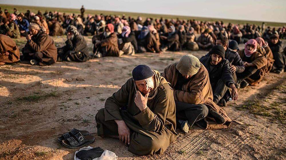 Die Kurden in Syrien nahmen tausende IS-Kämpfer fest, darunter den Austro-Türken Azad G.