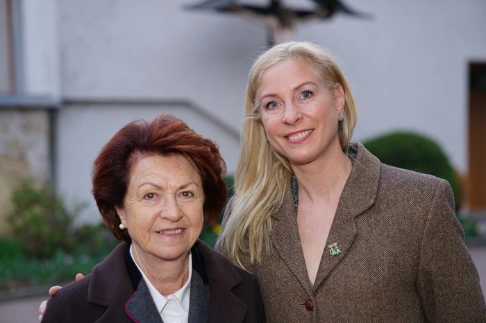 Hotelierin Simone Ronacher mit Schwiegermutter Helga Ronacher