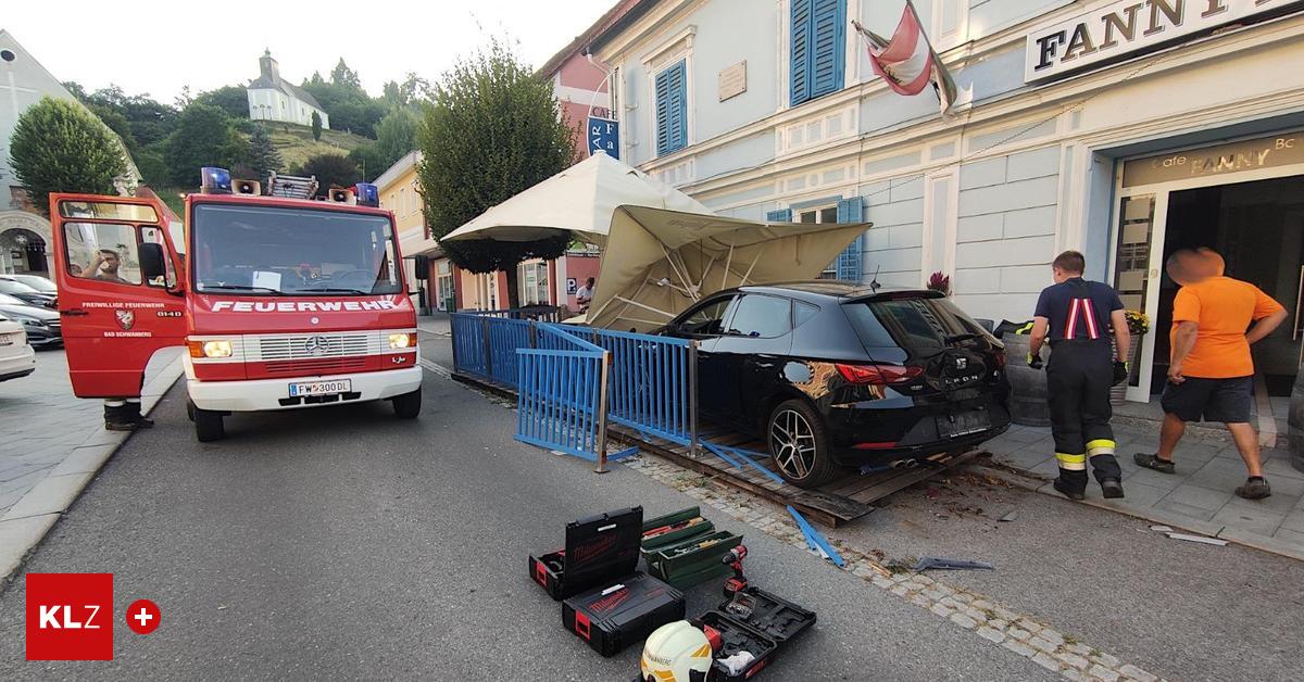 Bad-Schwanberg-Vorw-rts-statt-R-ckw-rtsgang-eingelegt-Pkw-landete-im-Gastgarten