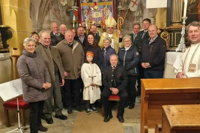 Nach der heiligen Messe in St. Georgen.