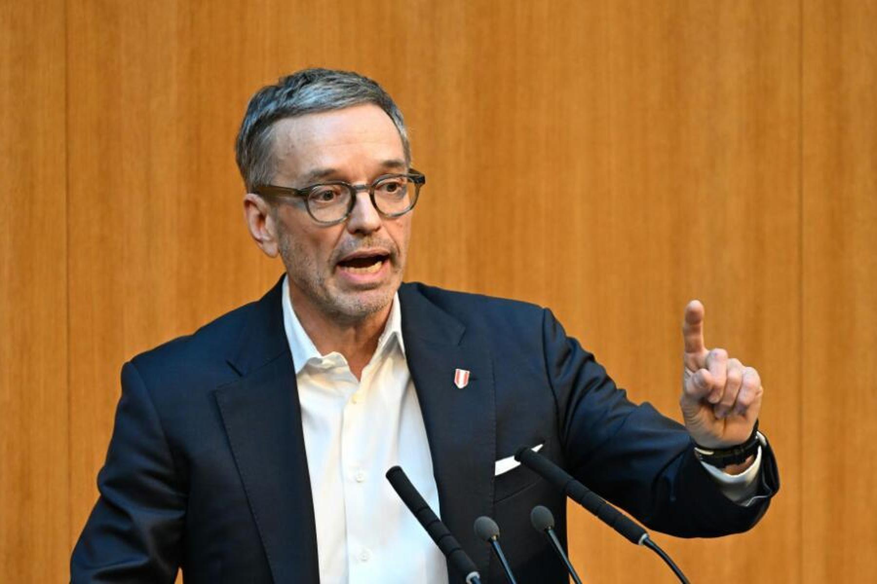 Die Freiheitlichen kündigen stärkeren Druck auf Regierung an