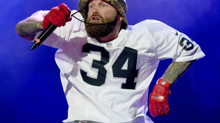 Fred Durst gab mit Limb Bizkit ordentlich Gas.