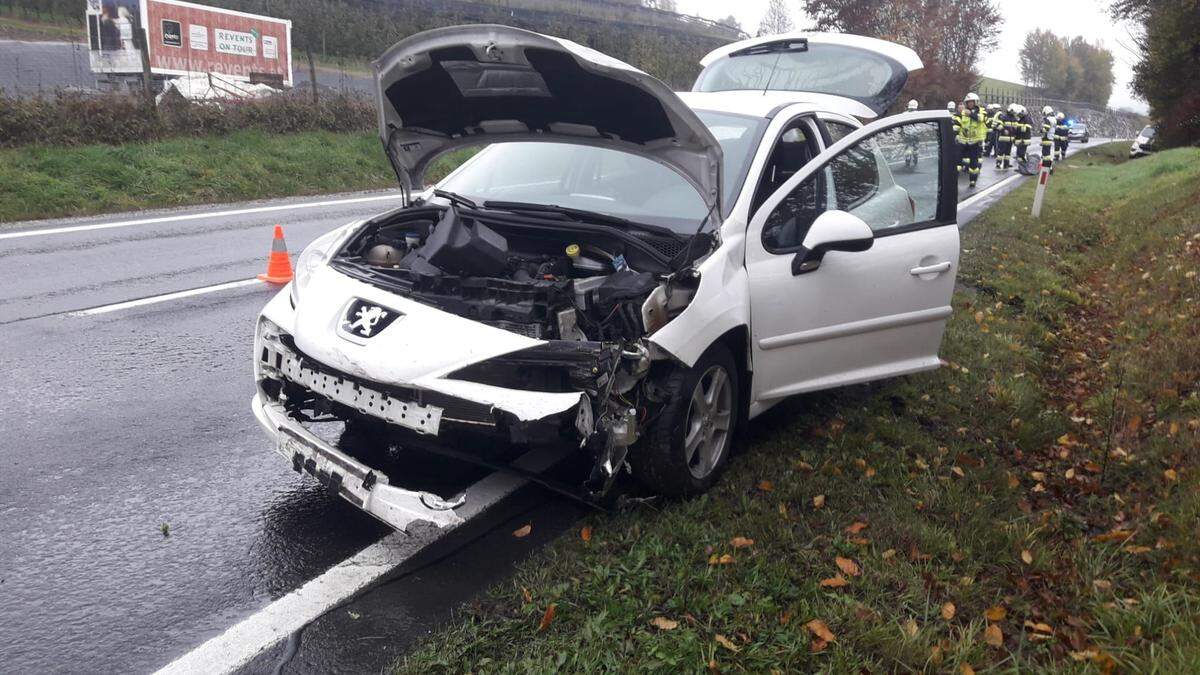 Zwei Personen wurden unbestimmten Grades verletzt