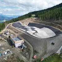 Der Bruckmoos-Speicherteich wurde heuer von 80.000 auf 200.000 Kubikmeter Wasservolumen ausgebaut