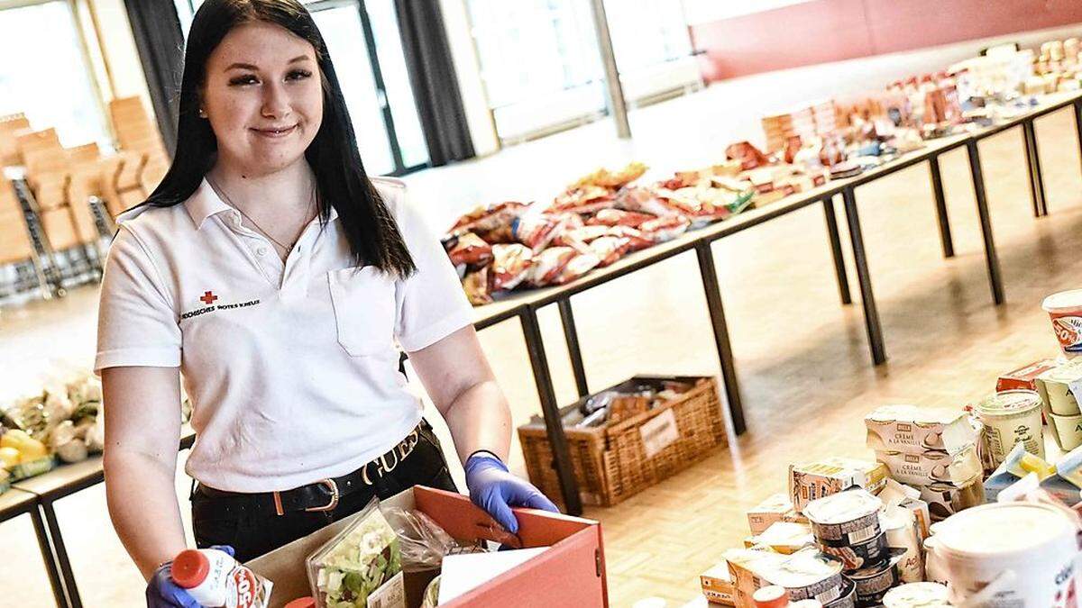 Michelle Ruppnig hilft derzeit, wo sie kann. Samstags unterstützt sie die Team Österreich Tafel 