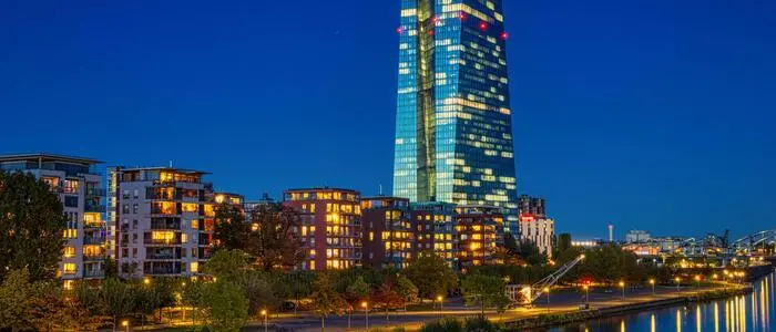 Die EZB in Frankfurt will einen „mittleren Pfad“ beschreiten