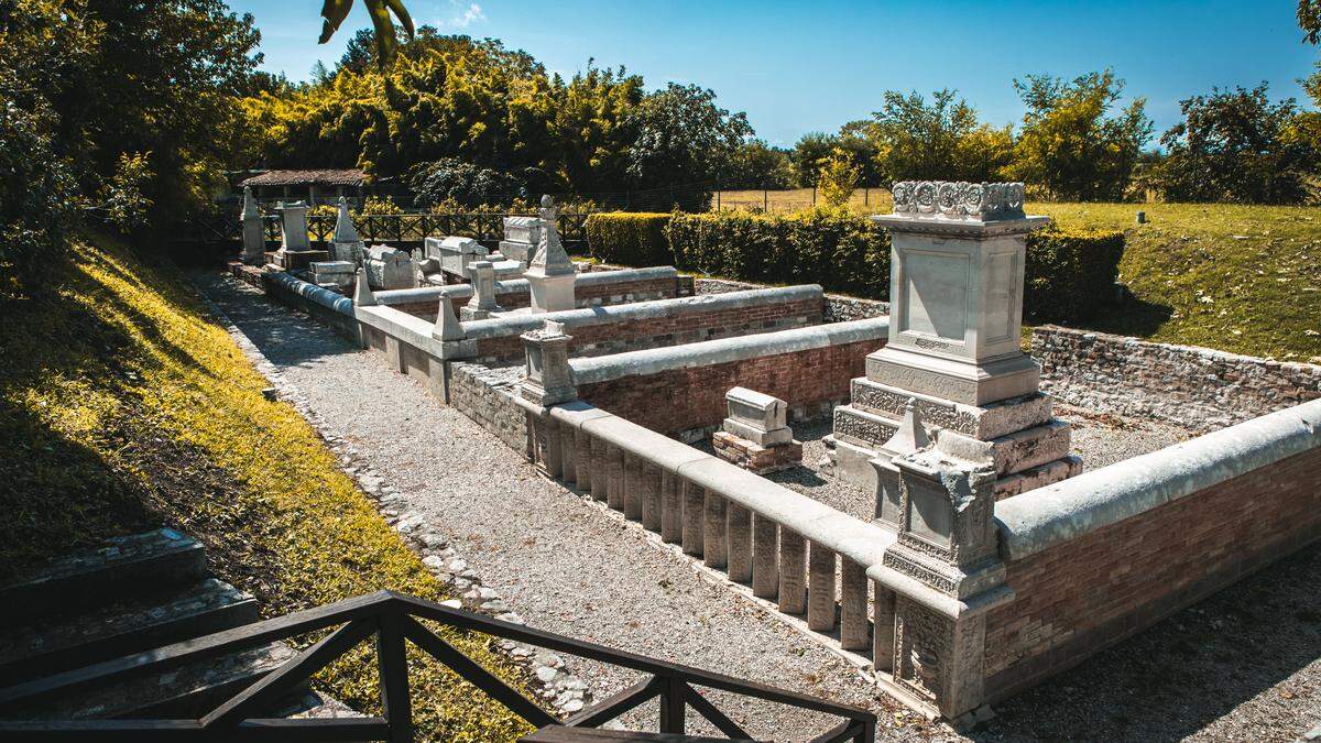 Aquileia und die Umgebung der Stadt sind reich an kulturellen Schätzen. Von der Basilika bis hin zu Ausgrabungen aus römischer Zeit spannt sich der Bogen