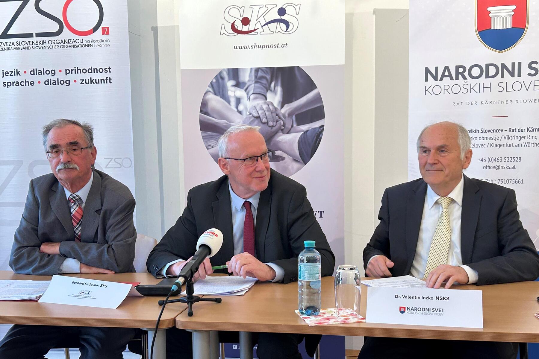 Ringen in Volksgruppe um gemeinsame Vertretung