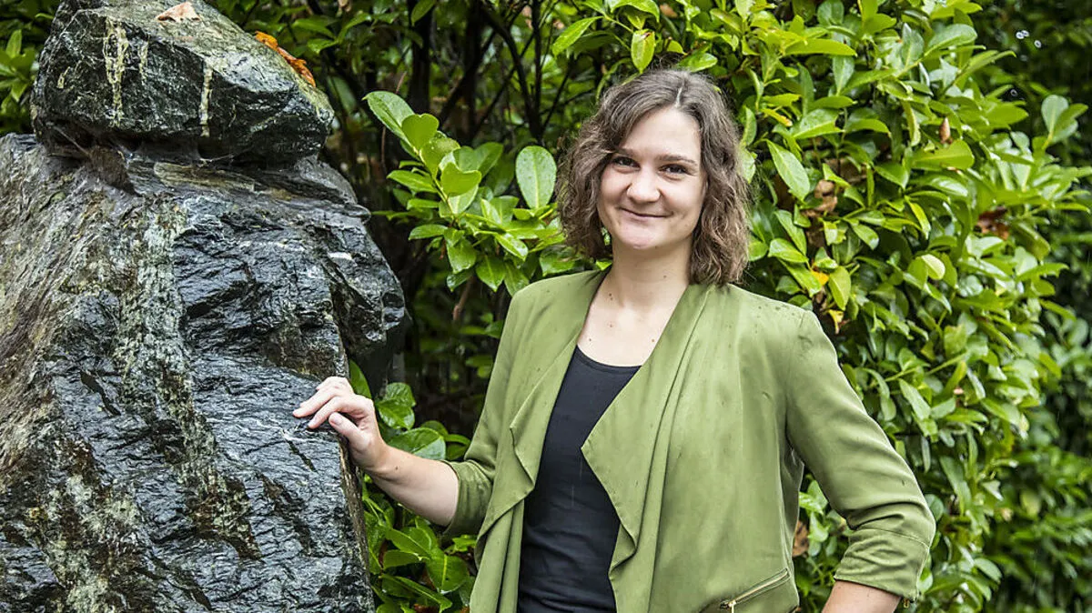 Melissa Dermastia, Chorleiterin der Madrigalchores.