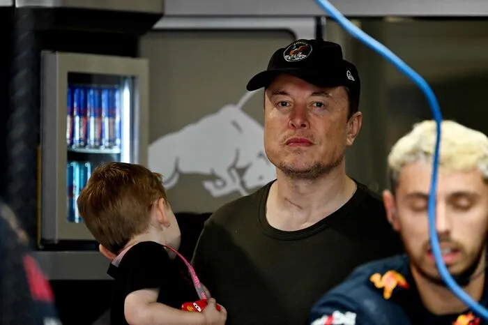 ... war am Samstag Gast von Red Bull Racing. Und brachte seinen Sohn auch mit...